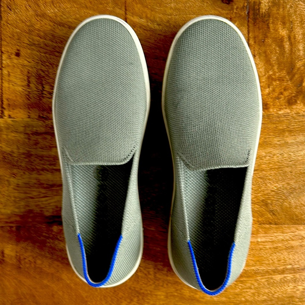 Rothy’s original slip on sneaker Women’s 6.5 Thyme